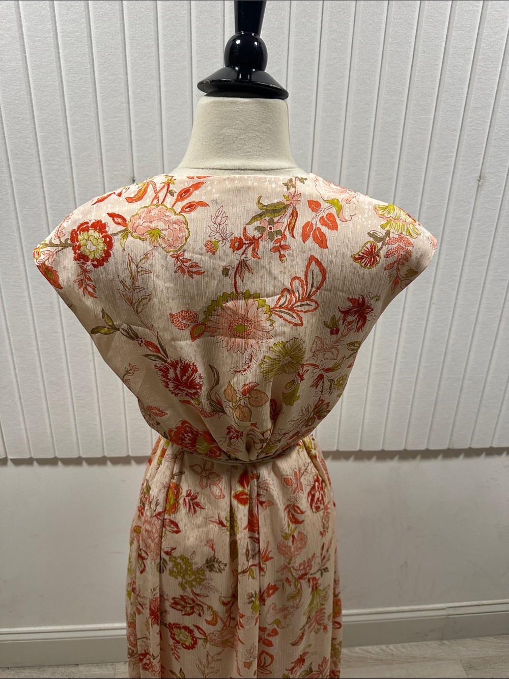 Mango Floral V-Neck Maxi Dress in Blush, Coral and Olive - Picture 6 of 12